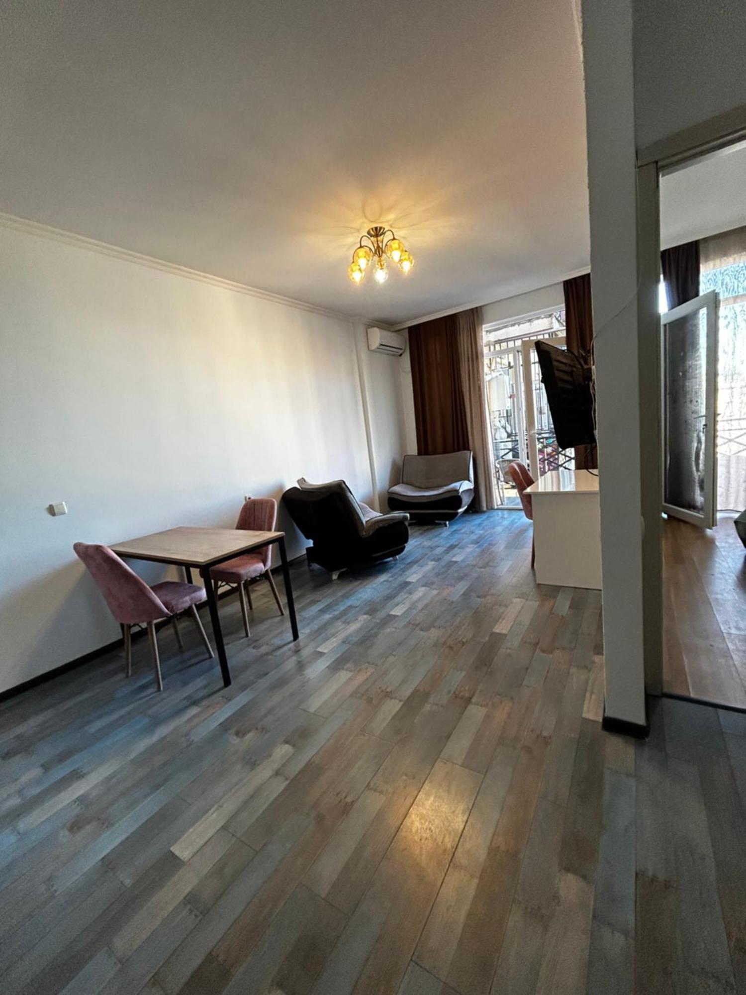 Apartmán Мой Дом Batumi Exteriér fotografie